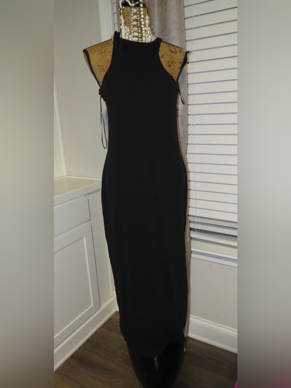 Old Navy Black Sleeveless Maxi Dress